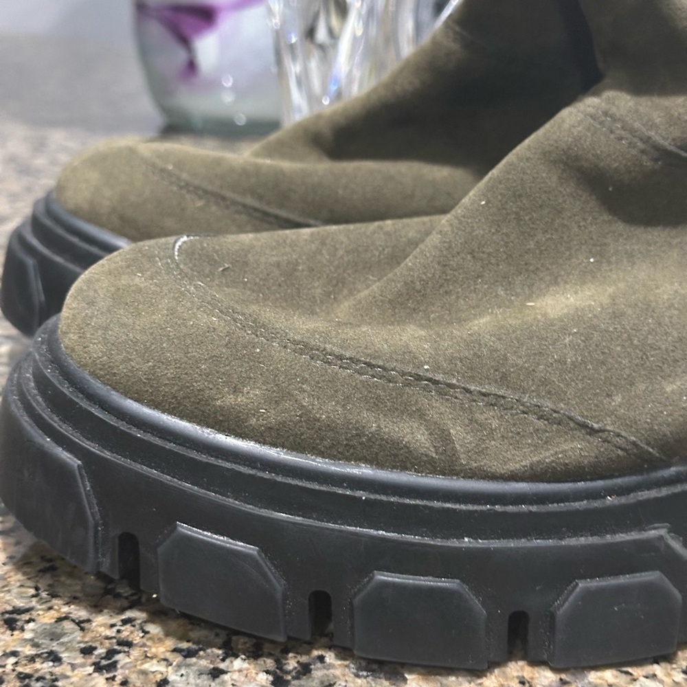 FARM Rio Embroidered Olive Boots - Picture 3 of 14